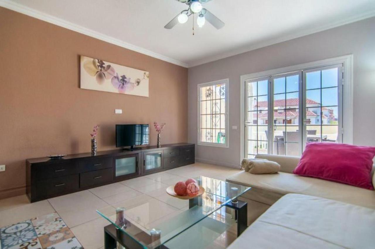 Apartament 1 bedroom Los Cristianos Las Vistas beach Exterior foto